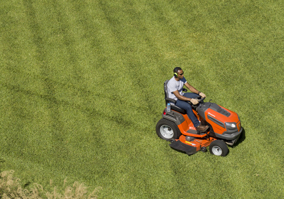 Homepgcarousel Ridingmower570x400